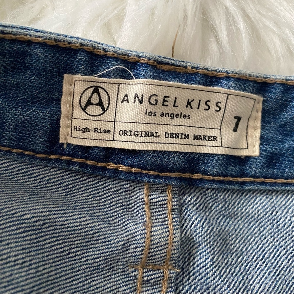 Painted Jean • Distressed High Rise Short - Picture 5 of 12
